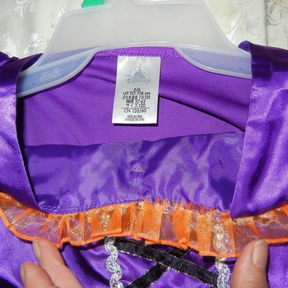 Disney Store Minnie Mouse Witch Costume (Girl size 5/6) - Picture 4 of 5